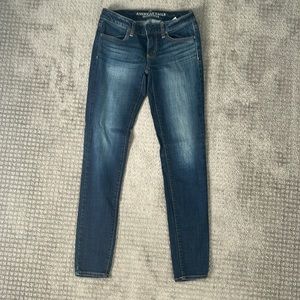 American Eagle Outfitters Size 4 Long Jeans